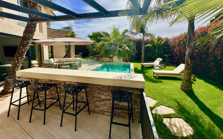 Maison T - Sanary sur mer (83)